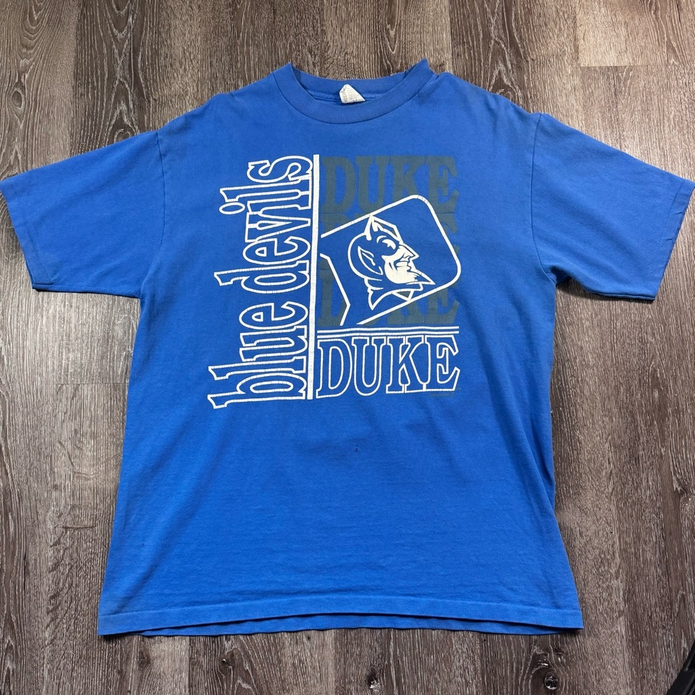 Vintage 90’s Duke Blue Devils single stitch tee